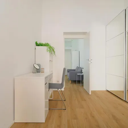 Just Urban - Bright And Functional - Corso Genova * Milan