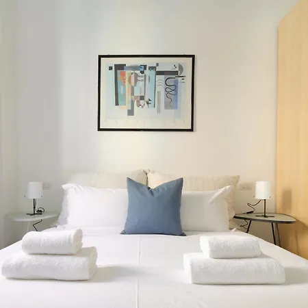 Just Urban - Bright And Functional - Corso Genova Apartment *