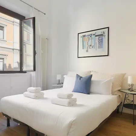 Just Urban - Bright And Functional - Corso Genova Apartment